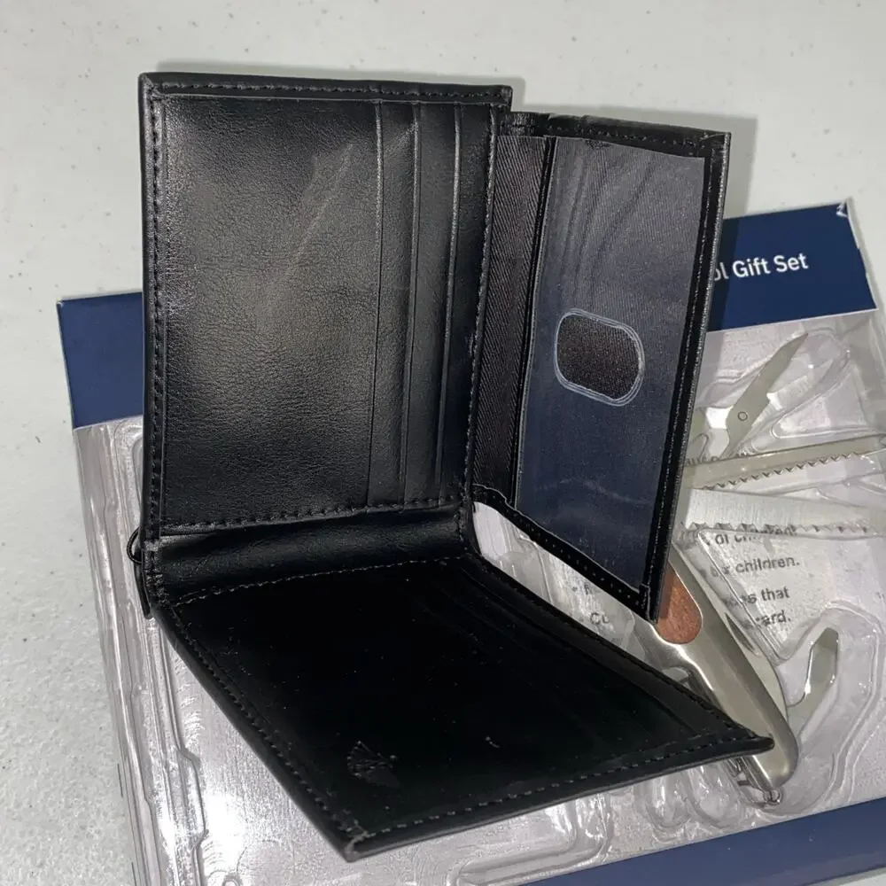 Dockers Mens Wallet Extra Capacity RFID With Deluxe Multi-tool Tool Gift Set NEW